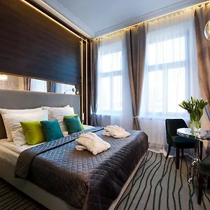 **** Hotel Plaza Boutique Polonia